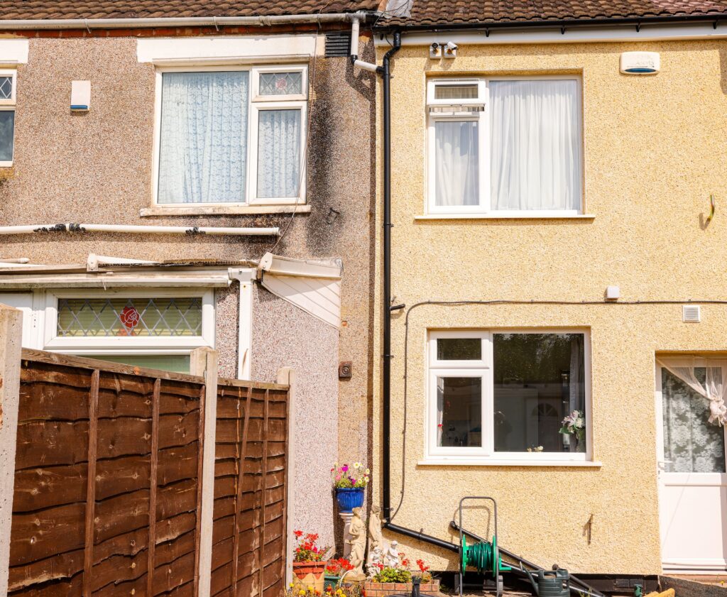 Pebbledash Finish | Westdale Midlands